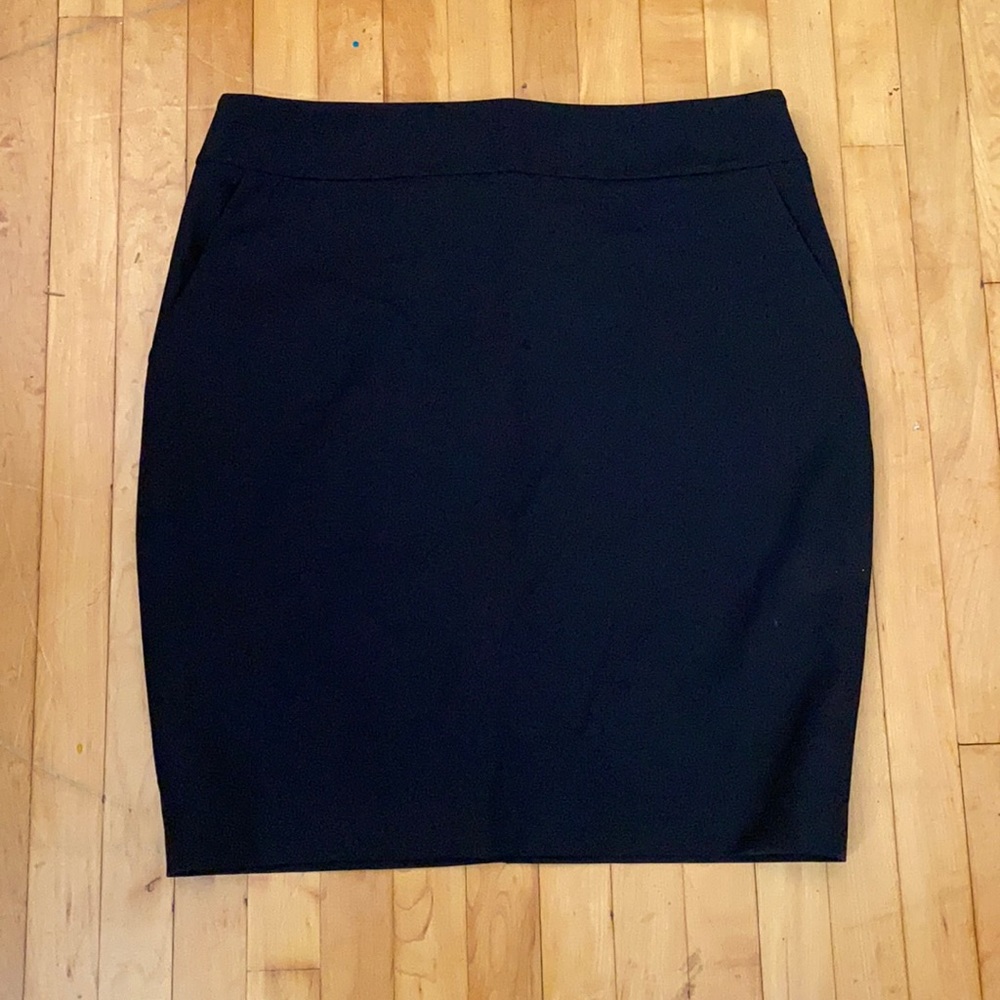 Express Women’s Black Skirt